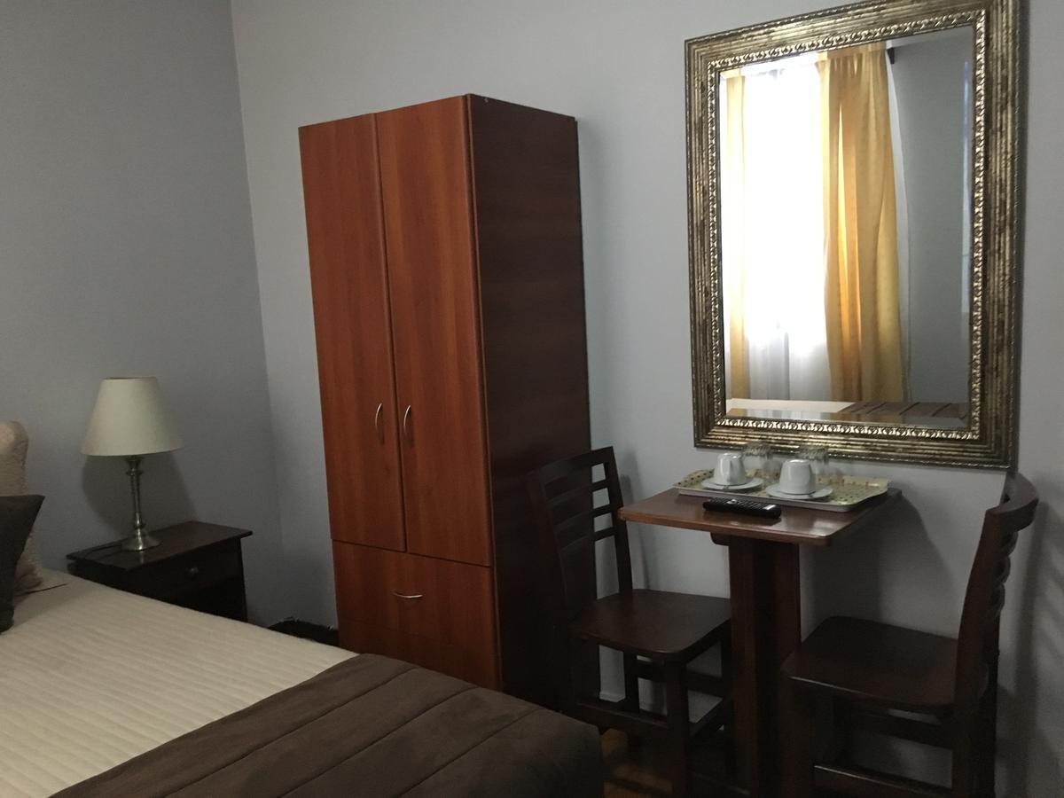 Residencial Universitaria Santiago du Chili Extérieur photo